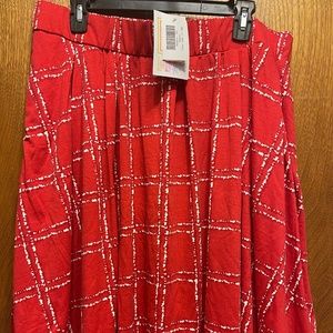 LuLaRoe - Madison - 2XL - Red w/white lines - NWT